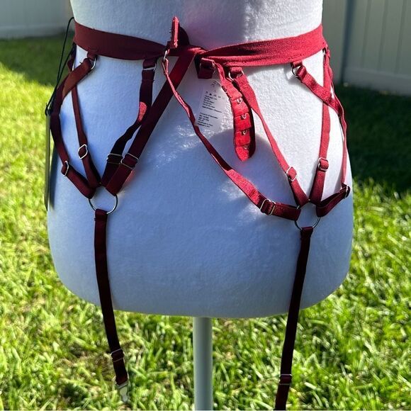 Thistle & Spire strapped in Ruby garter belt lingerie - Picture 5 of 10